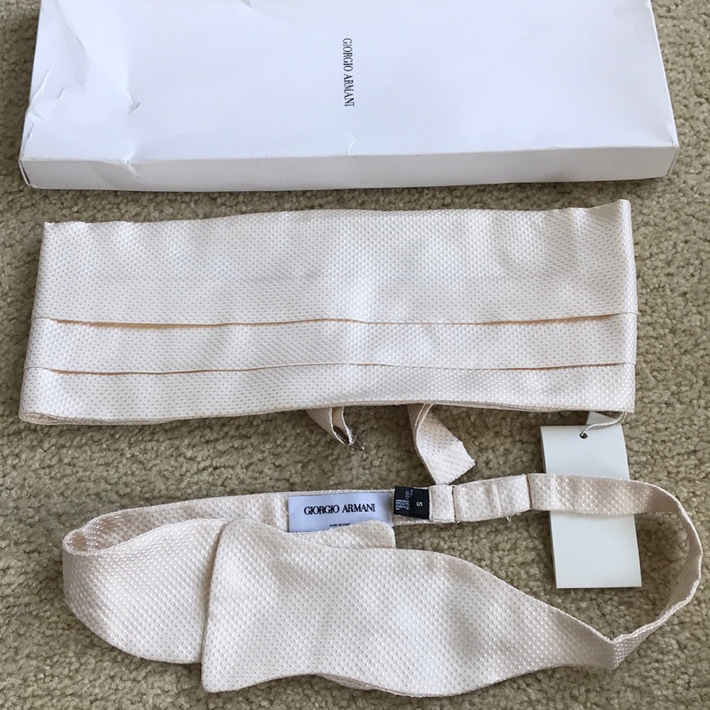 Authentic Giorgio Armani cummerbunds &bowtie set